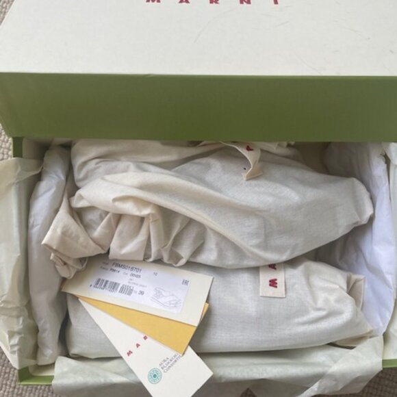 Marni Green Leather Fussbett Sandals - Picture 5 of 6